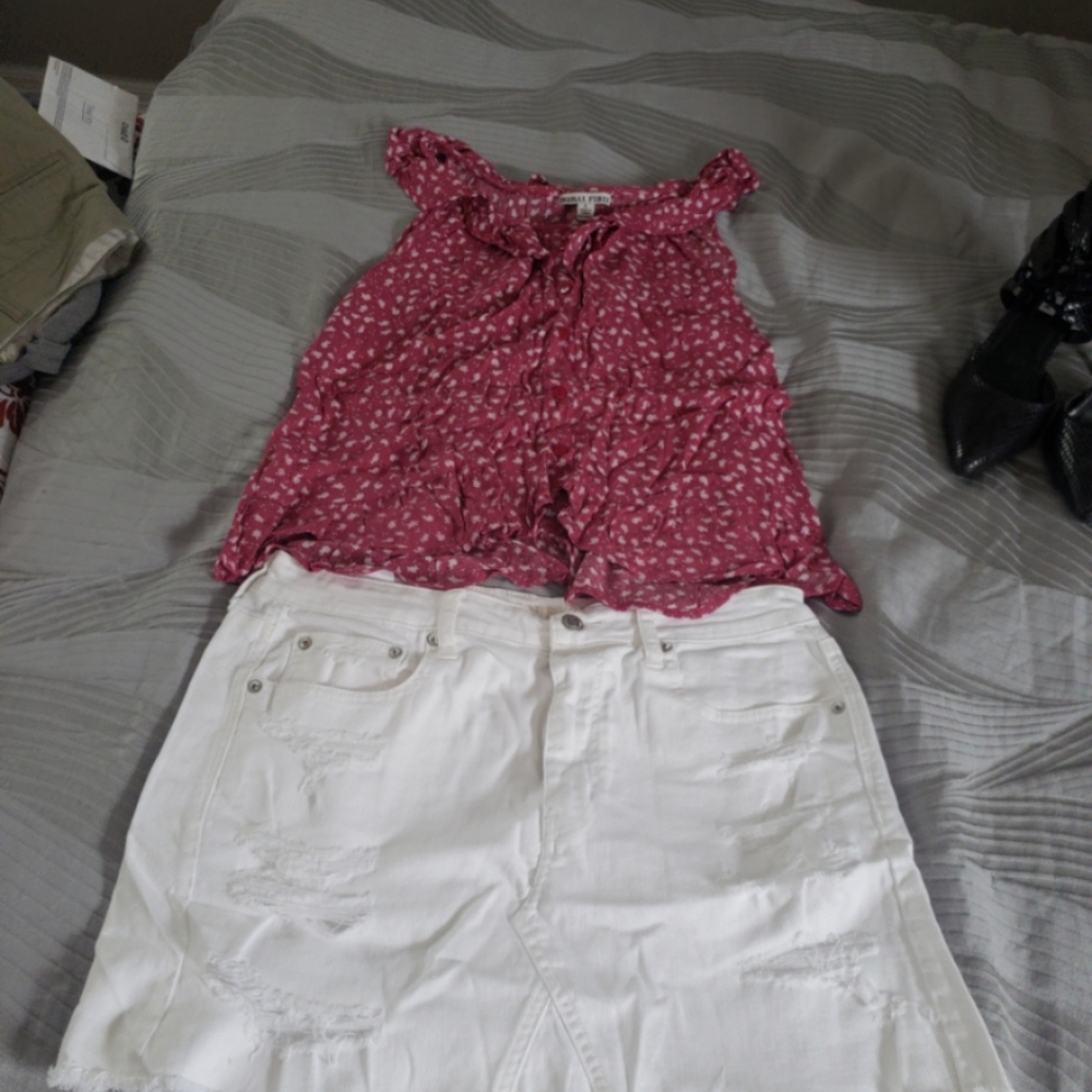 EUC American Eagle jean skirt